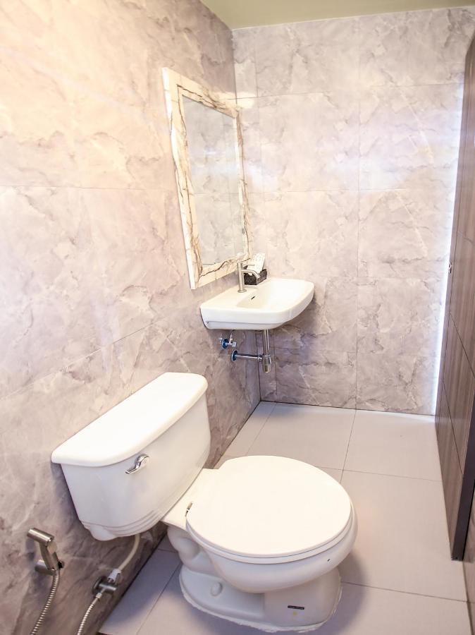 בנגקוק 5 Chang Palace מראה חיצוני תמונה